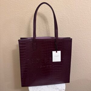 NWT Women TED BAKER Large Icon faux croc embossed burgundy Shopper Tote bag